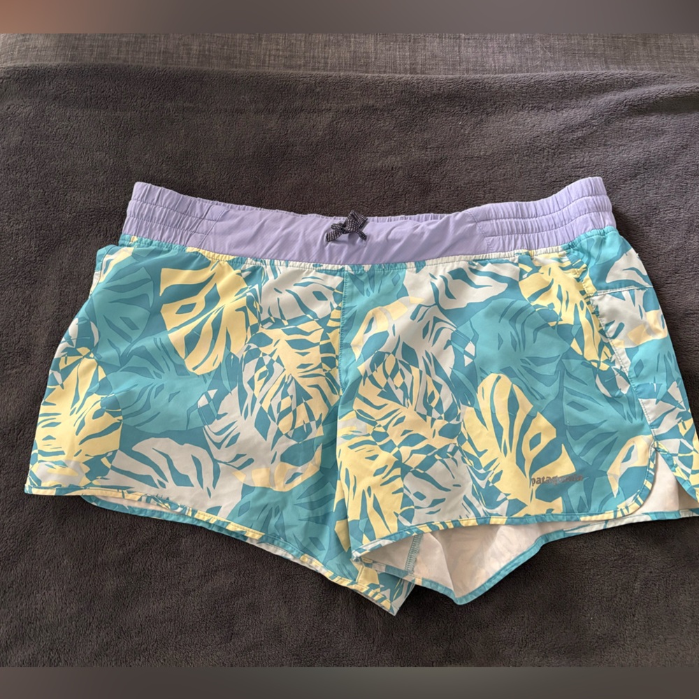 Patagonia Nine Trails Shorts - 4"